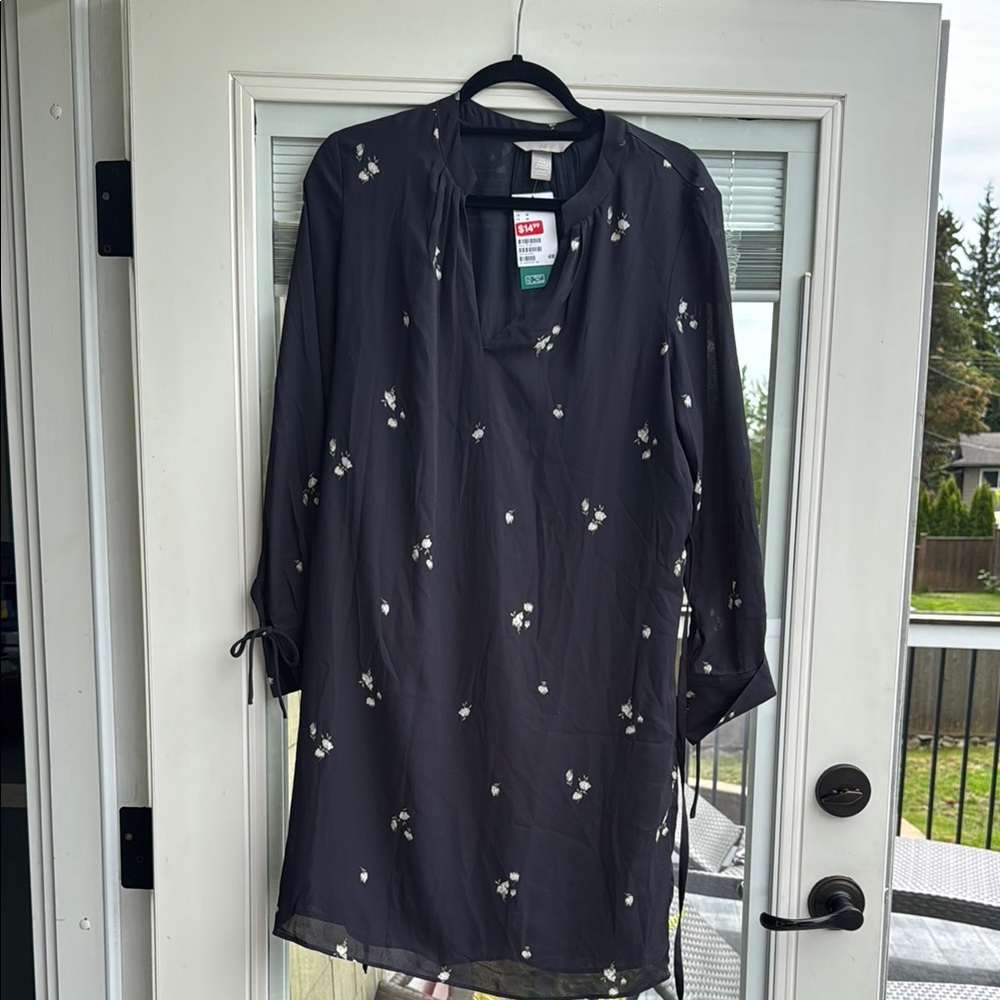 H&M Blue Long Sleeve Dress with Scoop Neck and Mandarin Collar